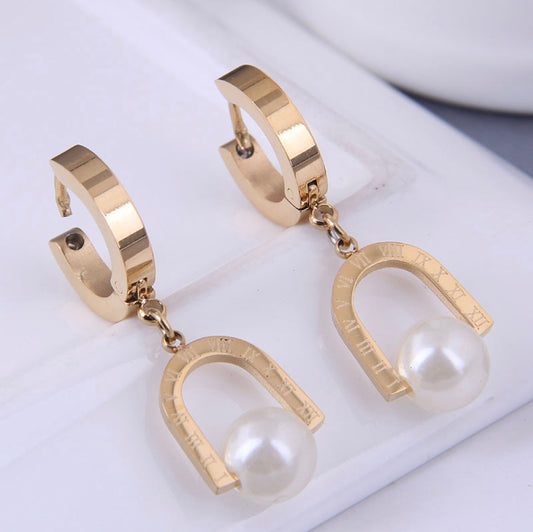 Belle pearl earrings - booshie-accessories